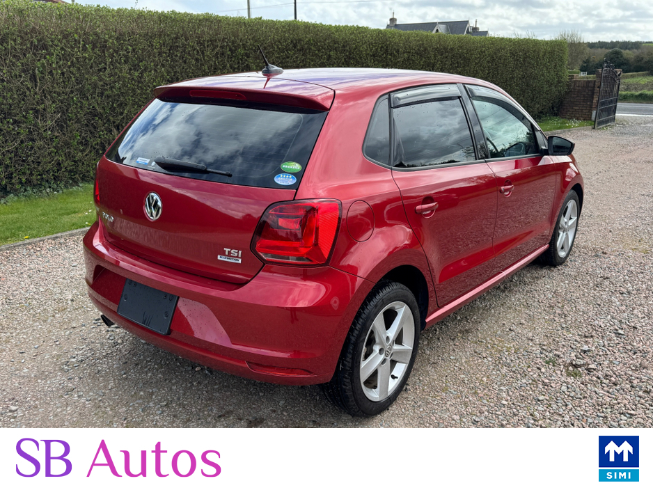 2017 Volkswagen Polo - image 6