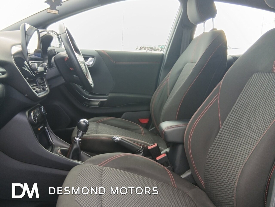 2020 Ford Puma - image 2