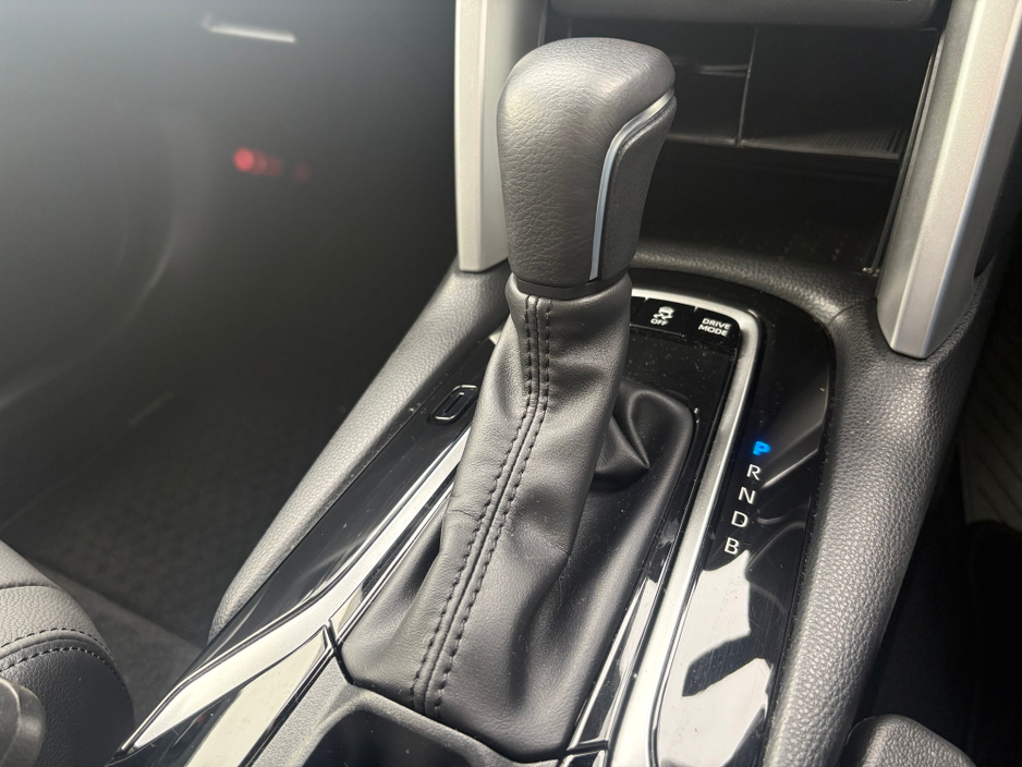 2023 Toyota Corolla Cross - image 16