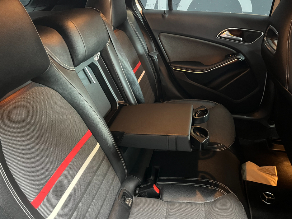 2015 Mercedes-Benz A Class - image 12