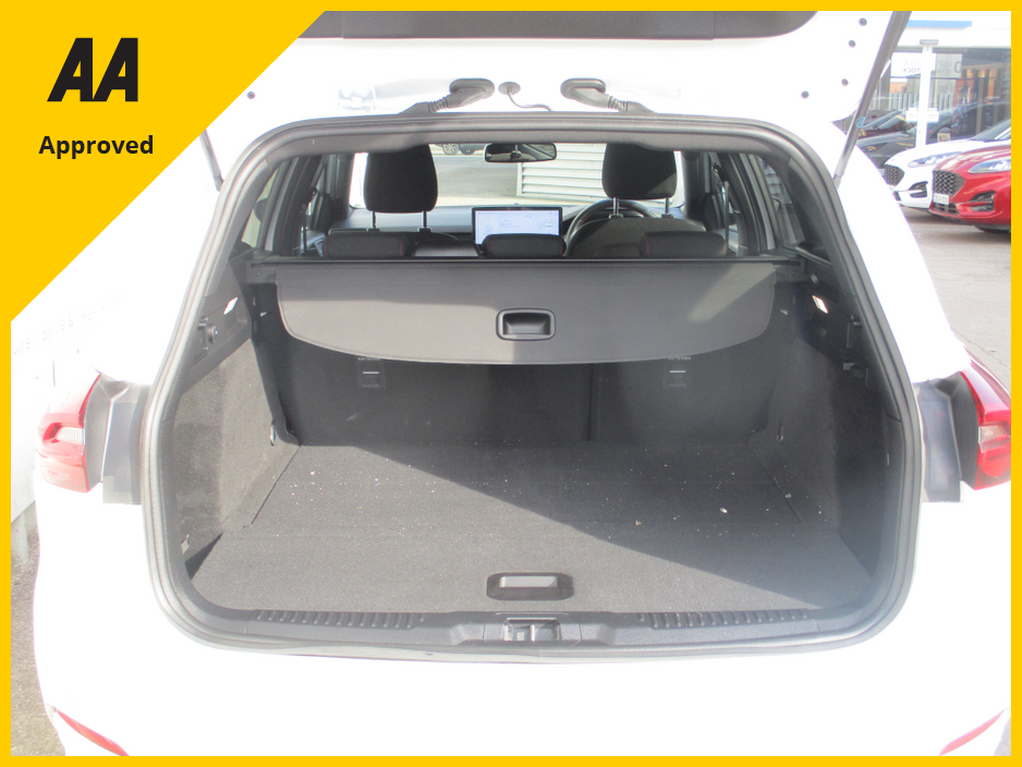 2024 Ford Focus - image 19