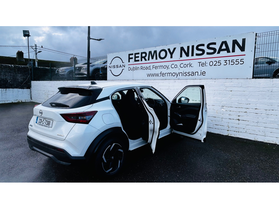 2023 Nissan Juke AUTOMATIC HYBRID REAR CAMERA AND FRONT & REAR PARK SESNORS €25,995