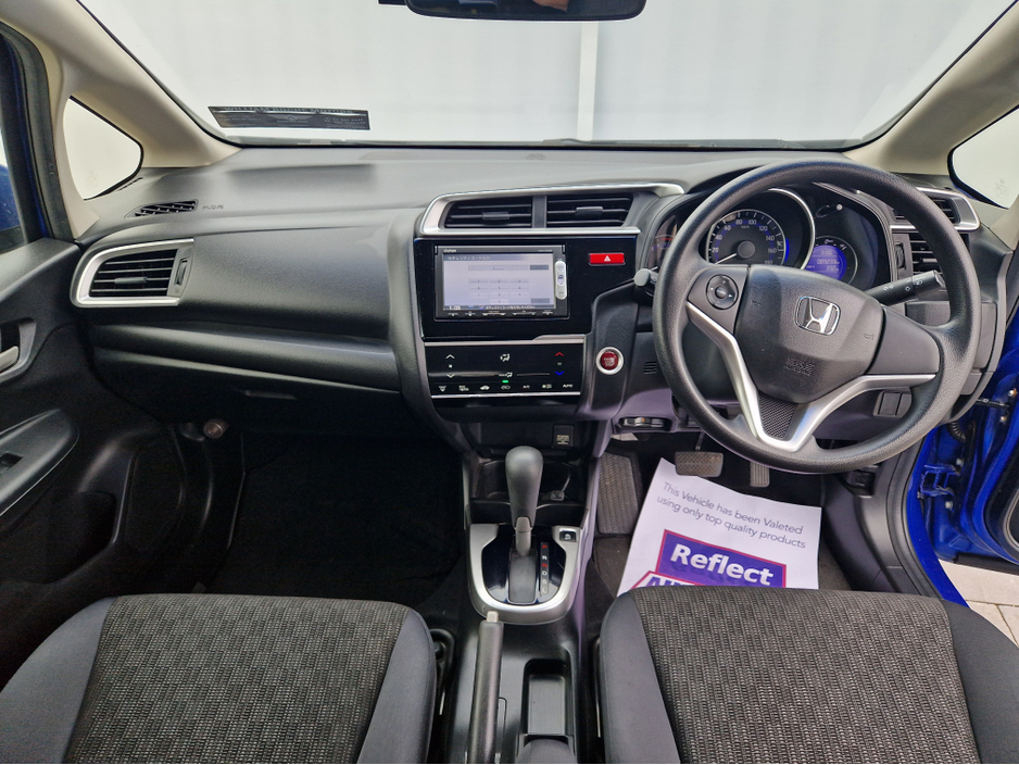 2014 Honda Fit - image 16