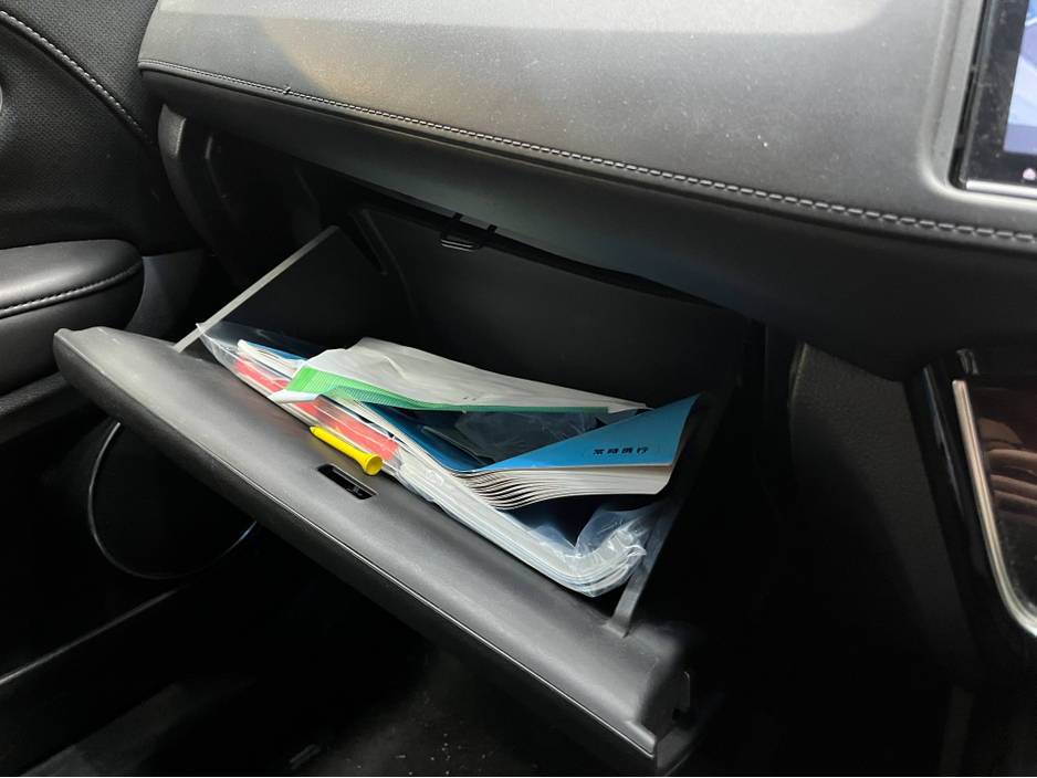 2017 Honda Vezel - image 18