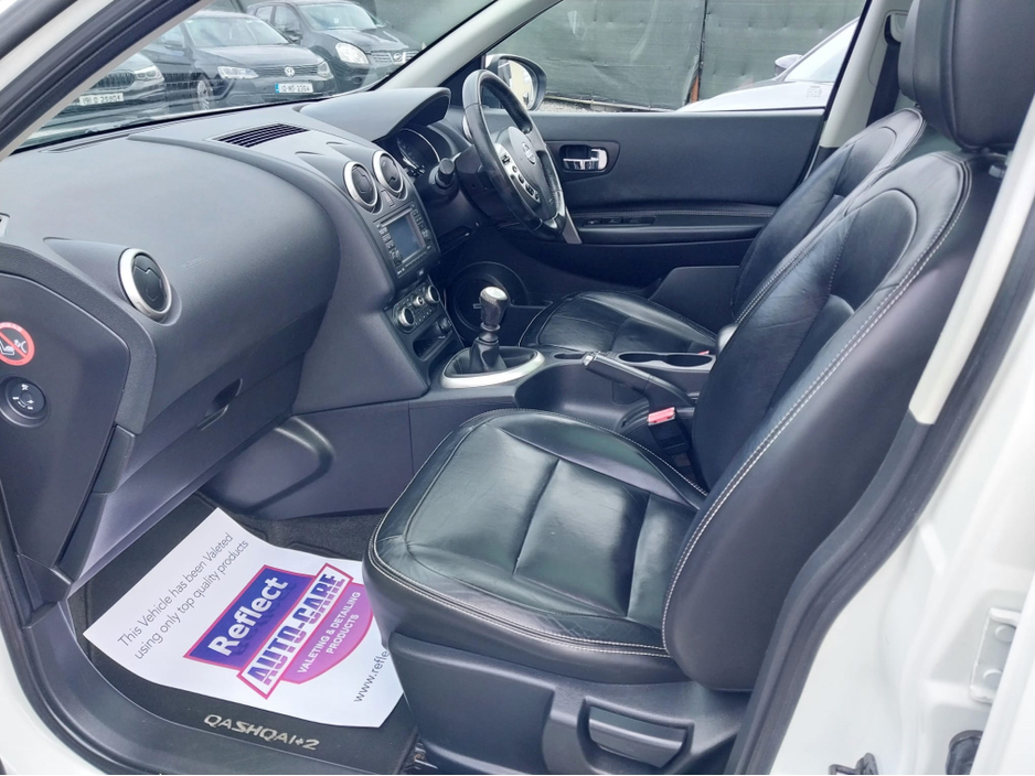2012 Nissan Qashqai - image 15