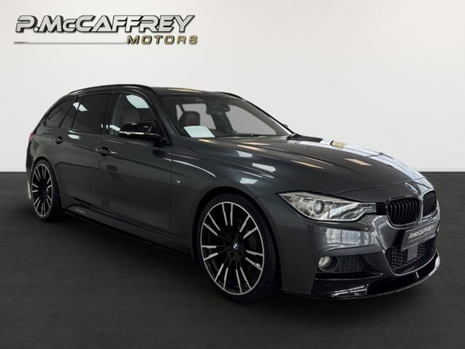 2015 BMW 3 Series - image 3
