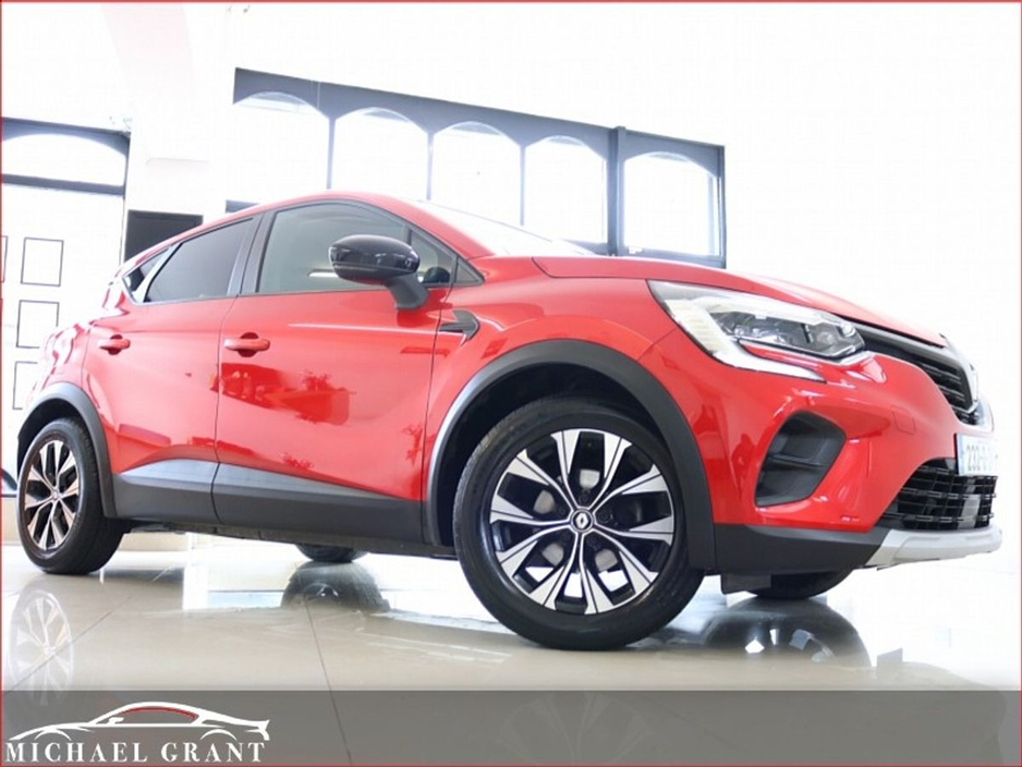 2023 Renault Captur - image 10