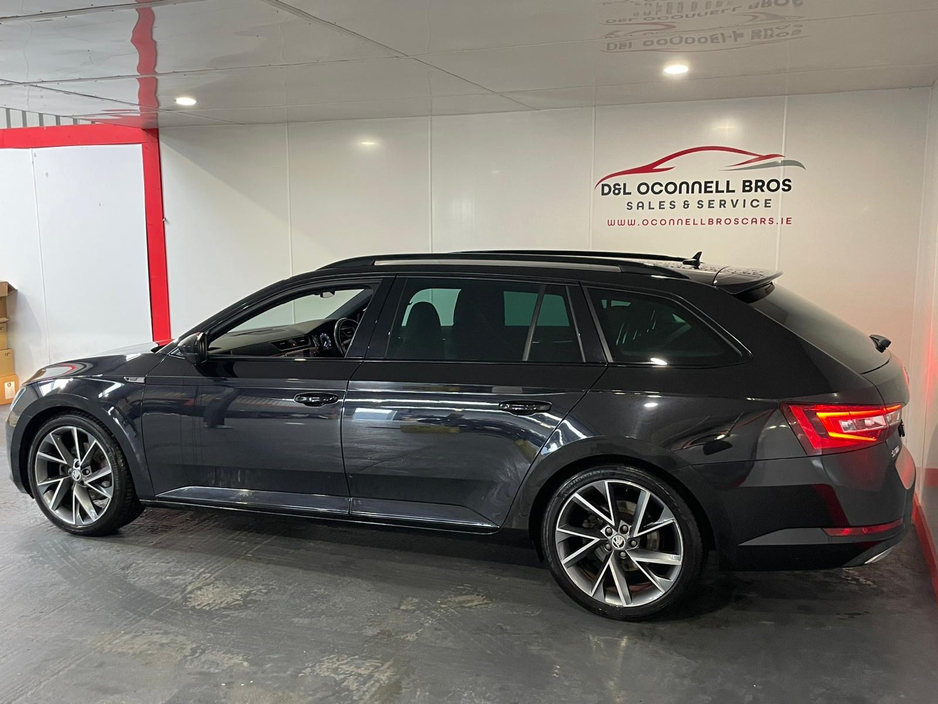 2019 Skoda Superb - image 15