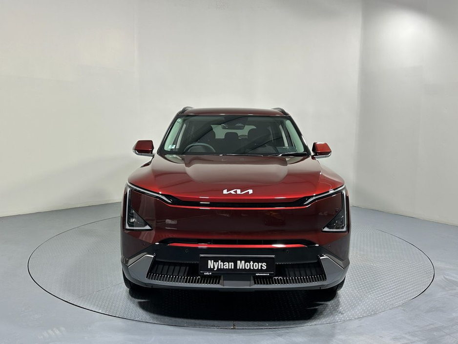 2026 Kia EV5 - image 2