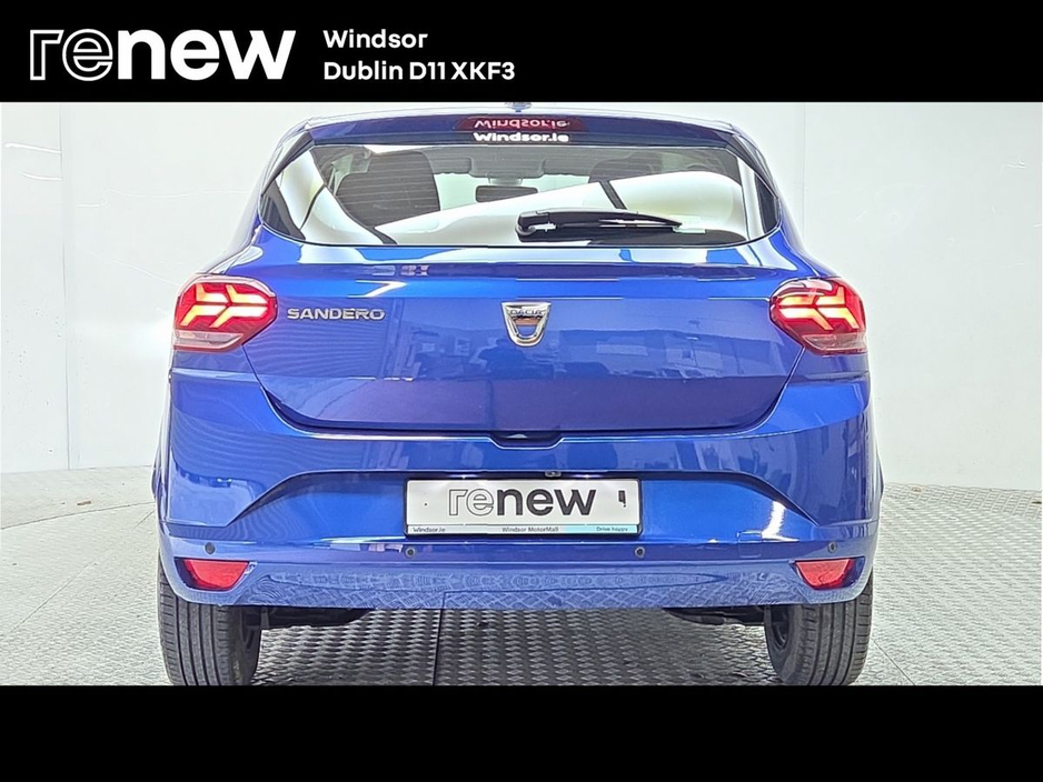 2022 Dacia Sandero - image 9