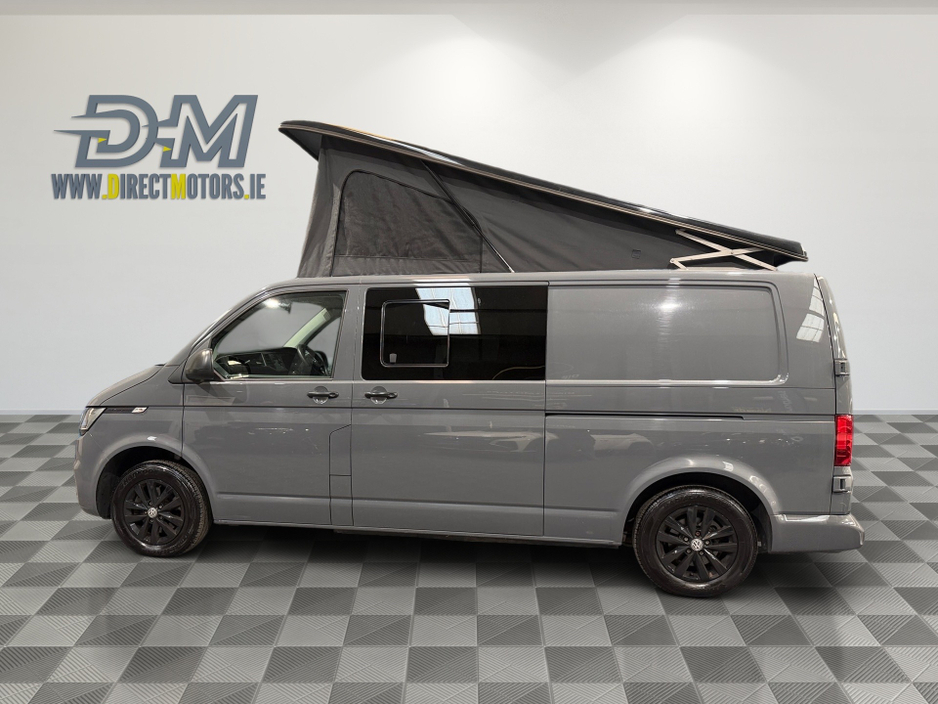 2020 Volkswagen Transporter - image 3