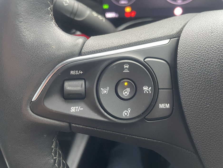 2022 Opel Mokka - image 23