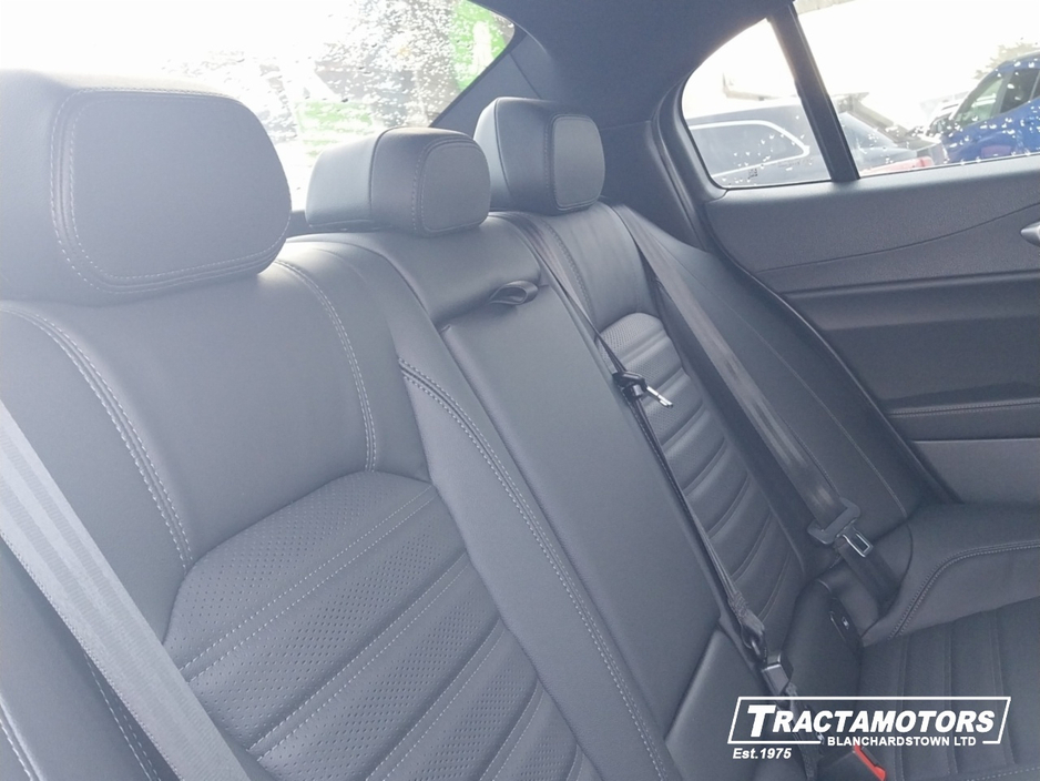 2026 Alfa Romeo Giulia VELOCE 2.0 RWD €66,999