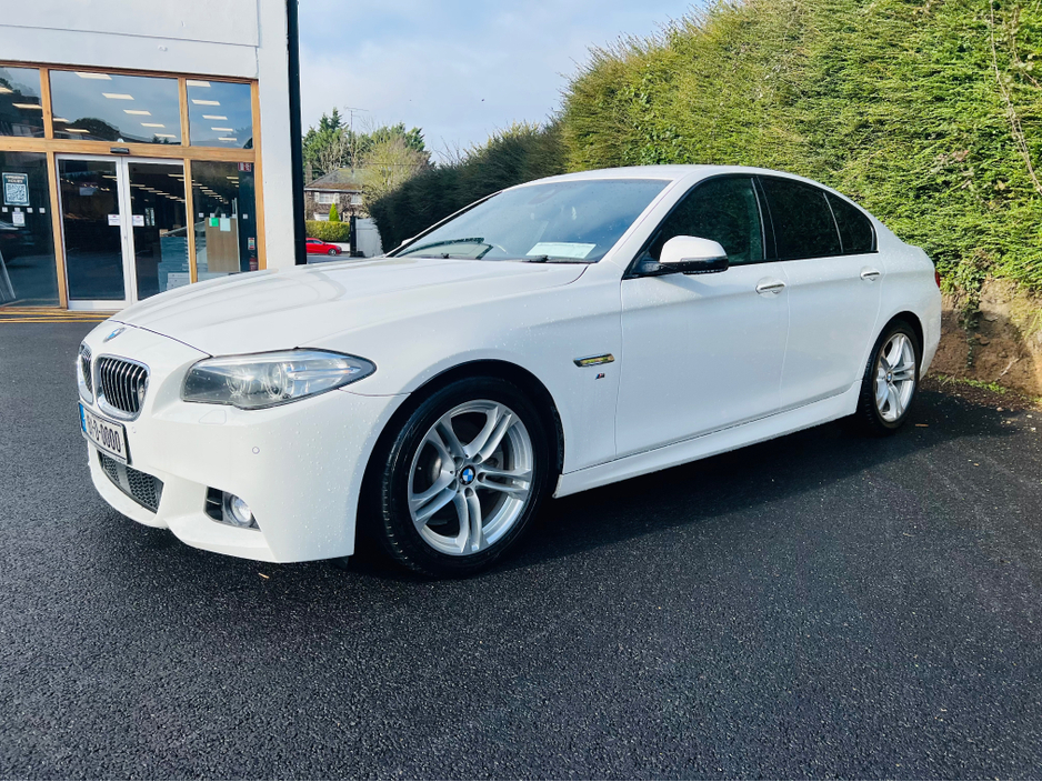 2016 BMW 5 Series ALLOYS // LEATHER INTERIOR // MULTI-FUNC WHEEL €19,950