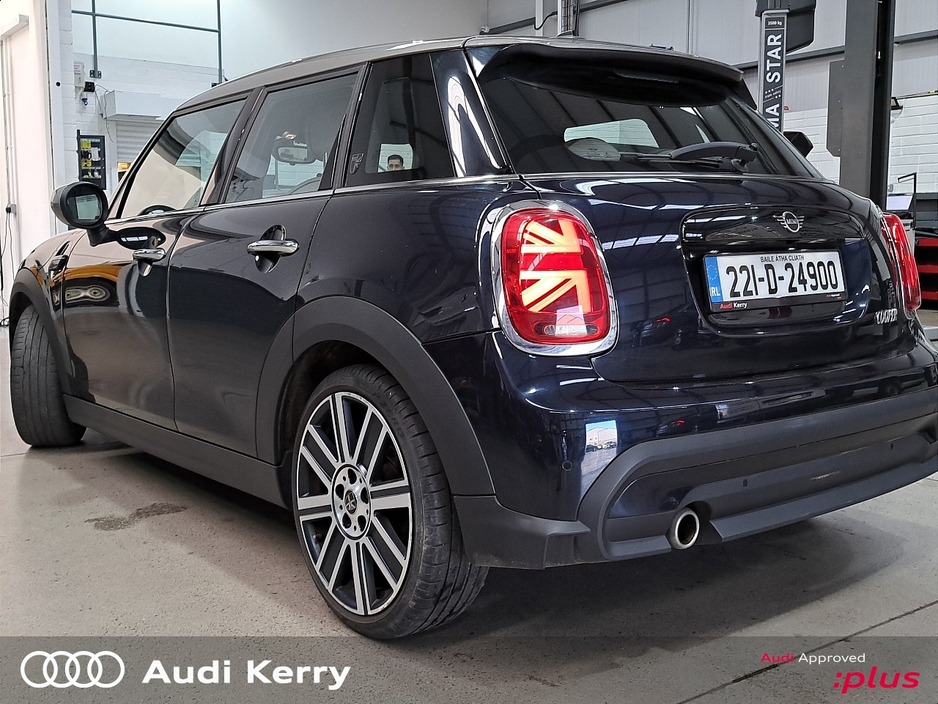 2022 MINI Cooper - image 26