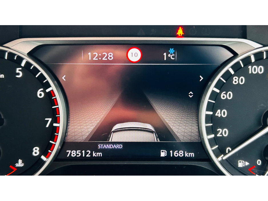 2024 Nissan Qashqai FULL LEATHER HEATED SEATS & PANORAMIC ROOF €27,995