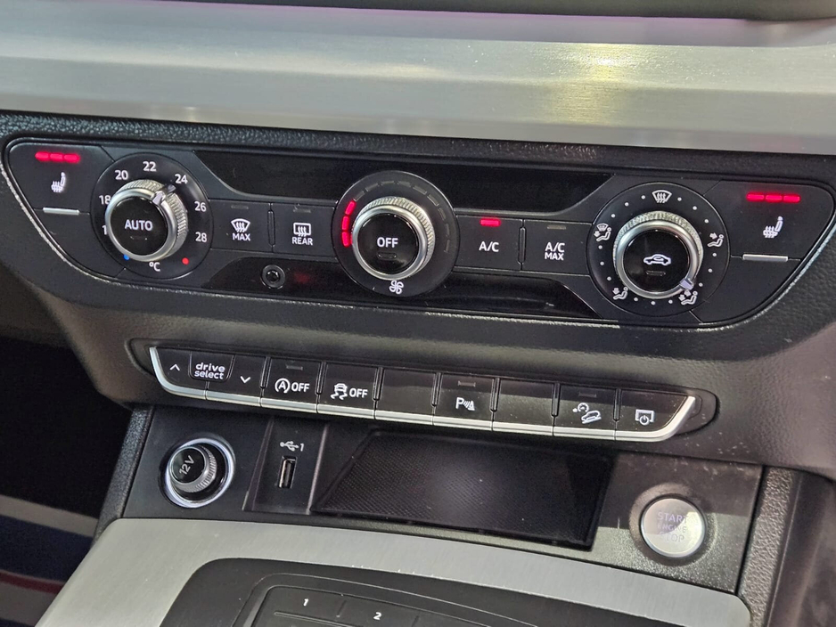 2020 Audi Q5 - image 17