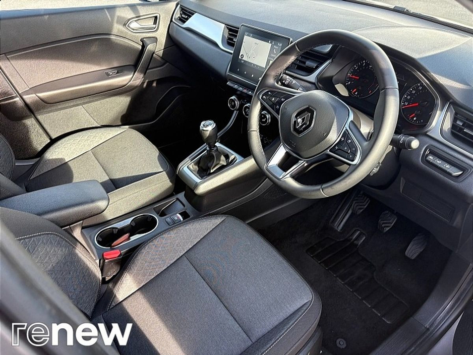 2023 Renault Captur - image 6