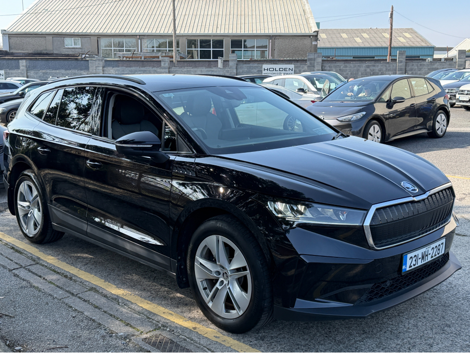 2023 Skoda Enyaq - image 6