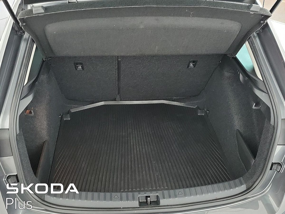 2023 Skoda Scala - image 10