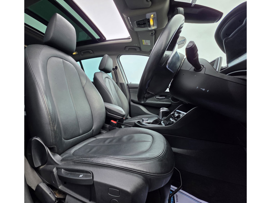 2017 BMW 2 Series - image 8