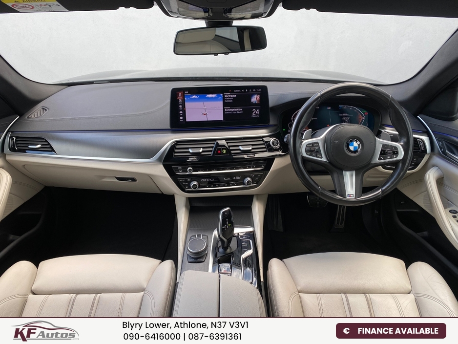 2020 BMW 5 Series - image 14