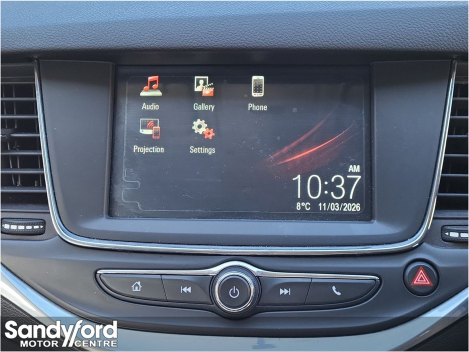 2017 Opel Astra - image 18