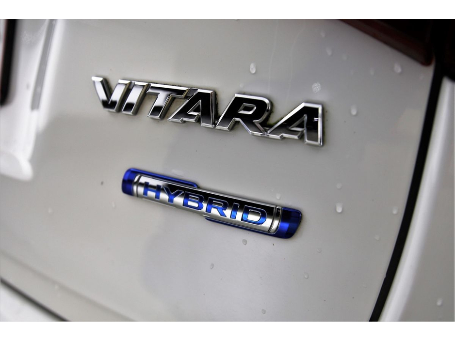 2023 Suzuki Vitara - image 22
