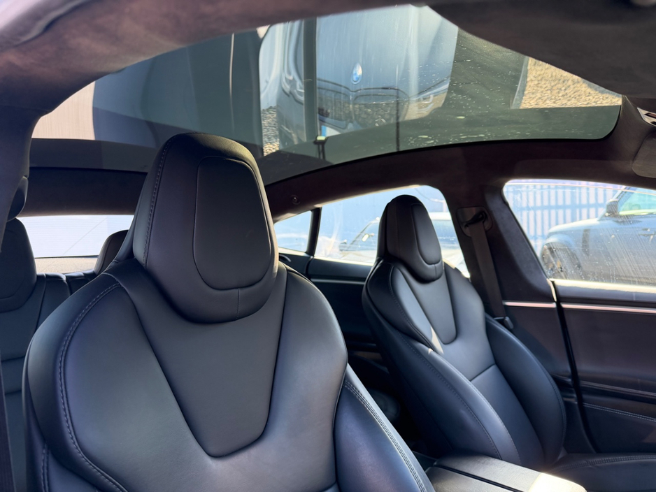 2018 Tesla Model S - image 16