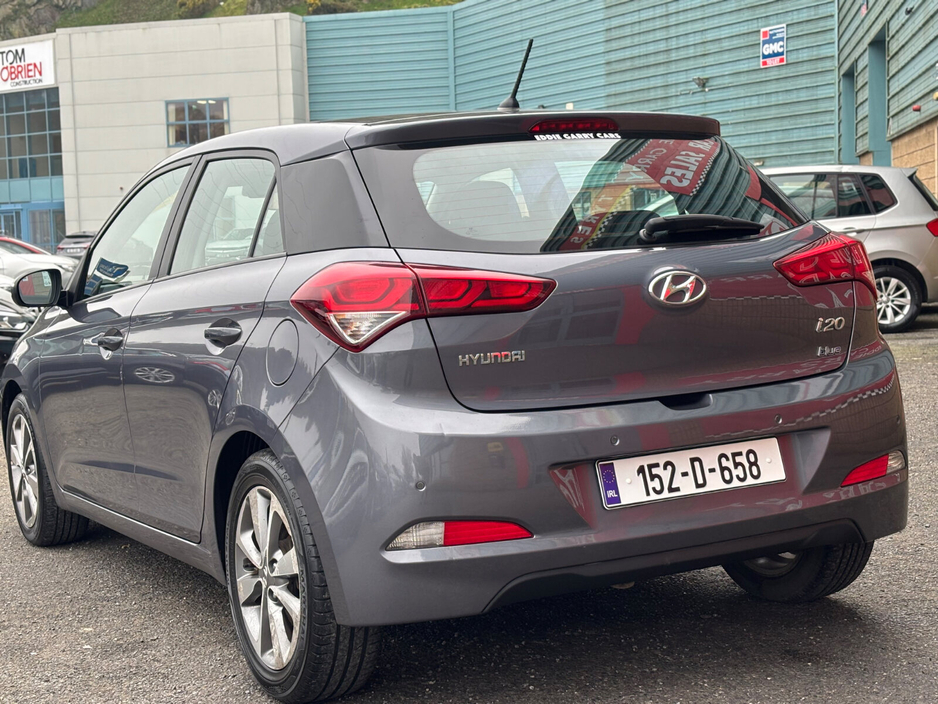 2015 Hyundai i20 - image 14