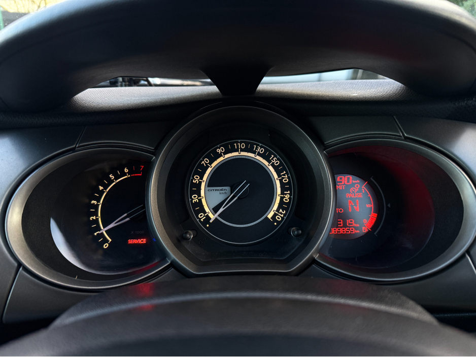 2017 Citroen C3 - image 15