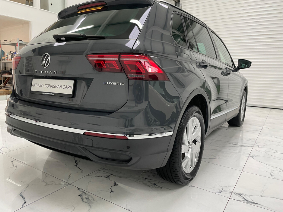 2023 Volkswagen Tiguan  €31,995