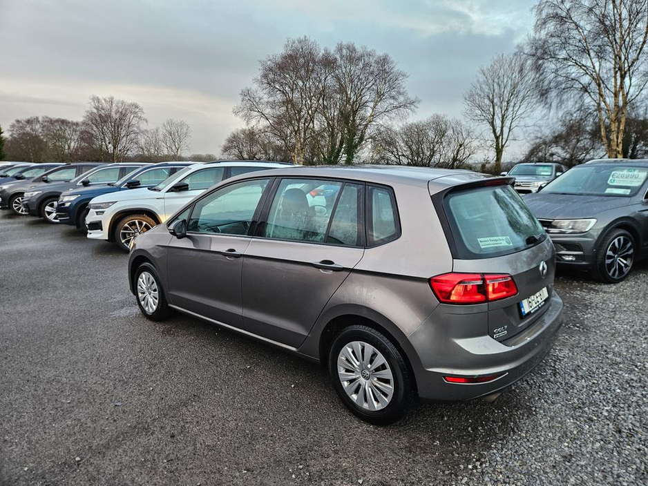2016 Volkswagen Golf SV TL 1.6tdi M5F 110HP 5DR €12,990