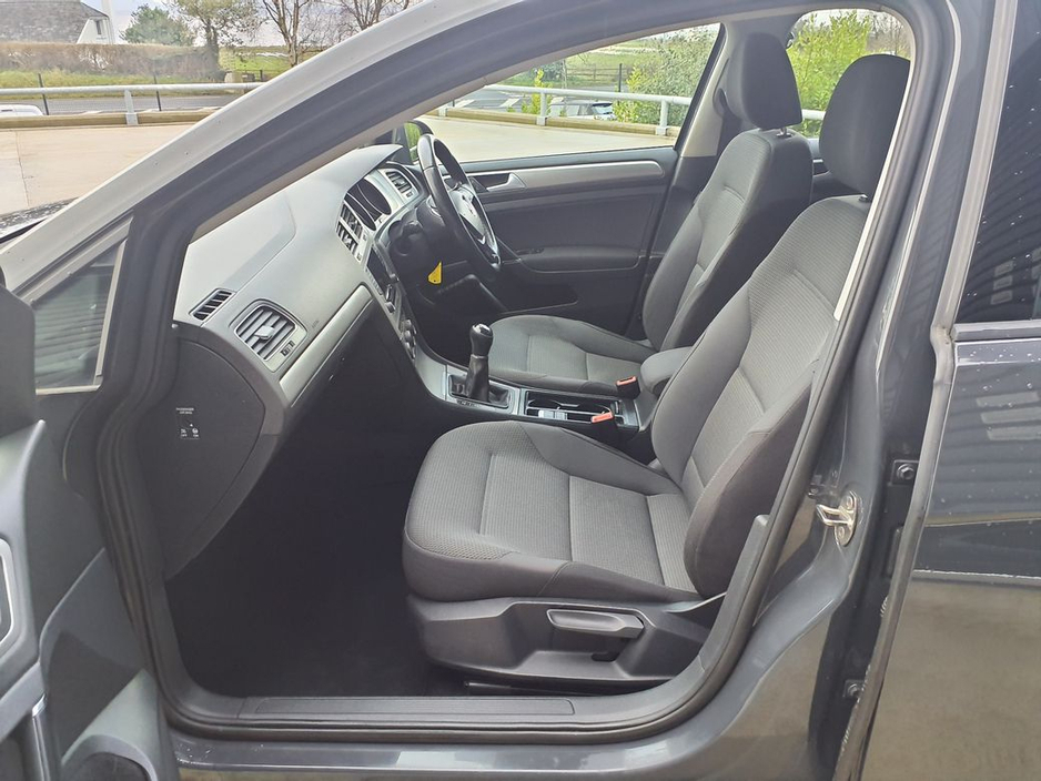 2015 Volkswagen Golf 1.6 TDI Match €8,950