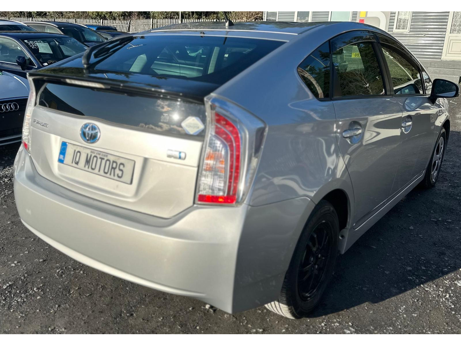 2012 Toyota Prius 1.8 Automatic petrol Hybrid Low Mileage (0324) €8,995