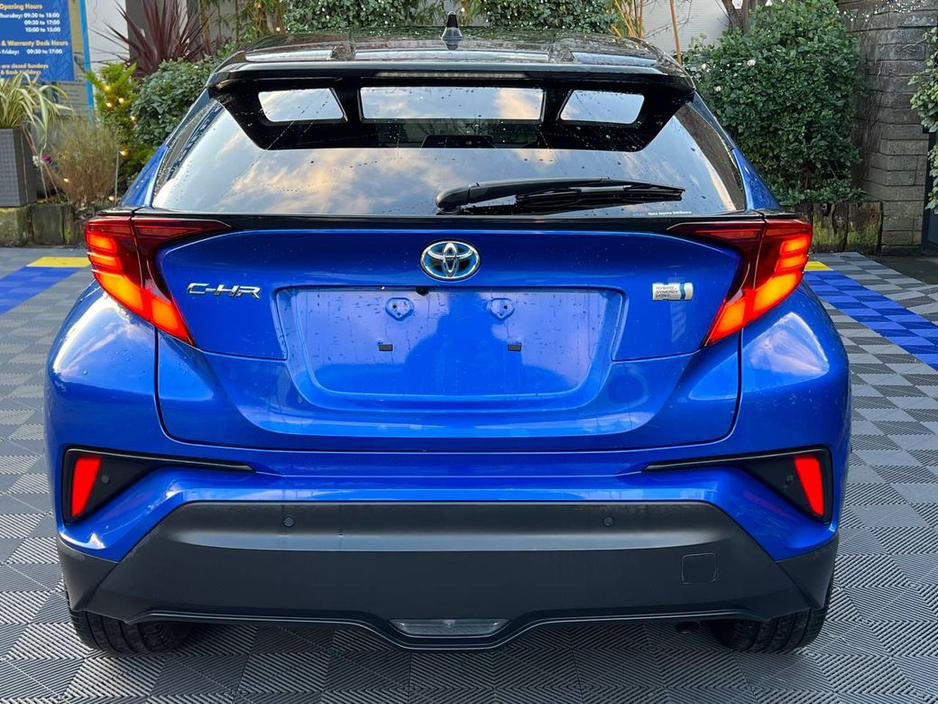 2019 Toyota C-HR 1.8 HYBRID // SERVICE HISTORY // TOP VIEW PARKING CAMERAS // DUAL ZONE CLIMATE CONTROL €19,900