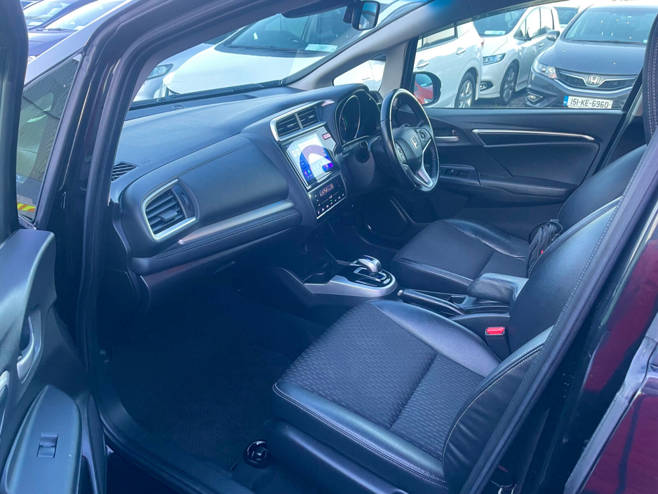 2016 Honda Fit  €9,199