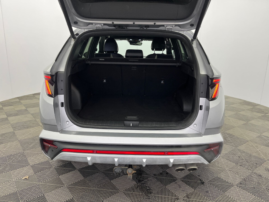 2023 Hyundai Tucson - image 8