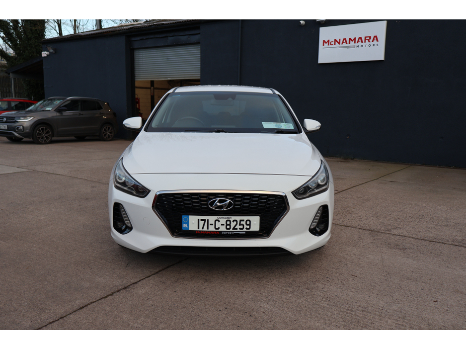 2017 Hyundai i30 DELUXE  Low Mileage €12,495
