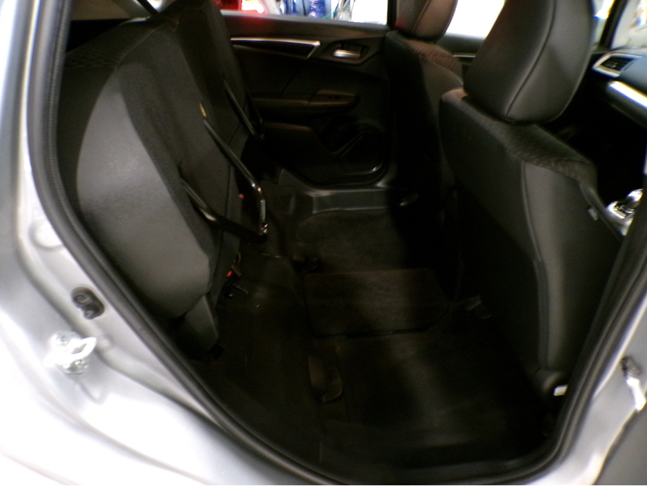 2016 Honda Fit **ONLY 21,000 MILES**HONDA FIT HYBRID S-TYPE**FANTASTIC CONDITION**FULL SAFETY PACK**COLOUR CAMERA**APPLE CAR-PLAY AND ANDROID AUTO**CRUISE CONTROL**ACTIVE BRAKING SYSTEM**FULL SAFETY PACK**HONDA MAGI €11,900