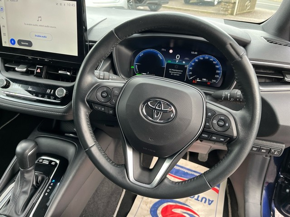 2024 Toyota Corolla - image 9