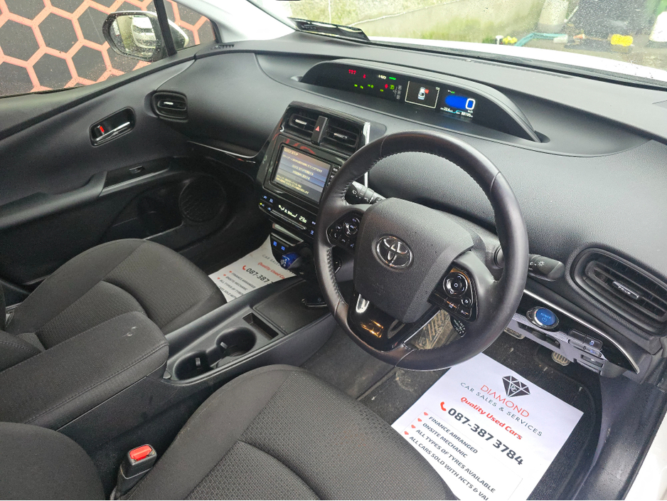 2020 Toyota Prius 6AA-ZVW51 €21,950