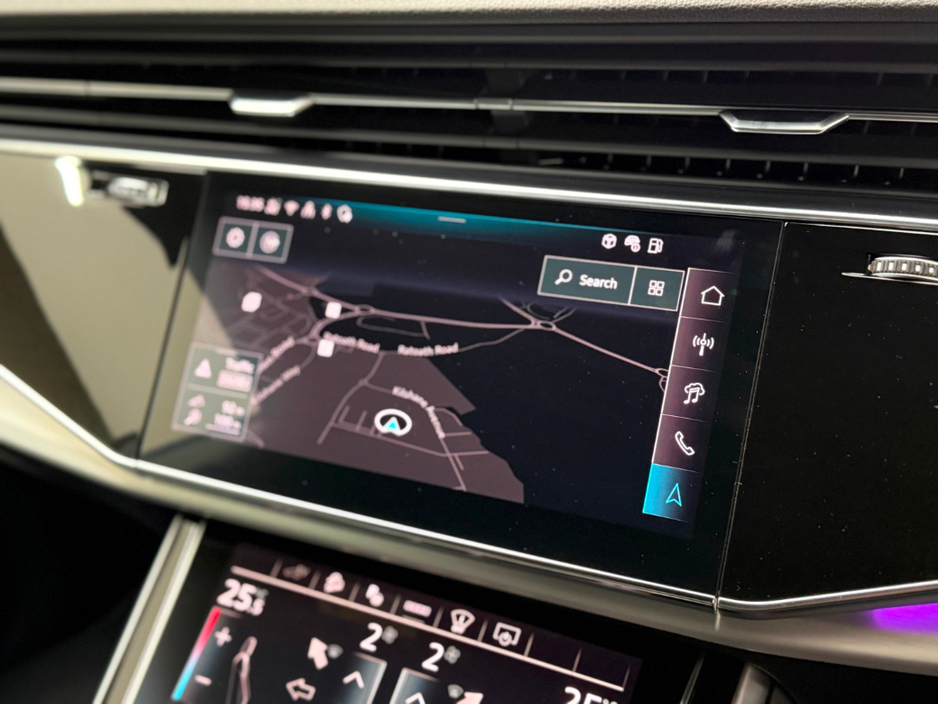 2024 Audi Q8 55 TFSI E S LINE 375HP QUATTRO €87,990