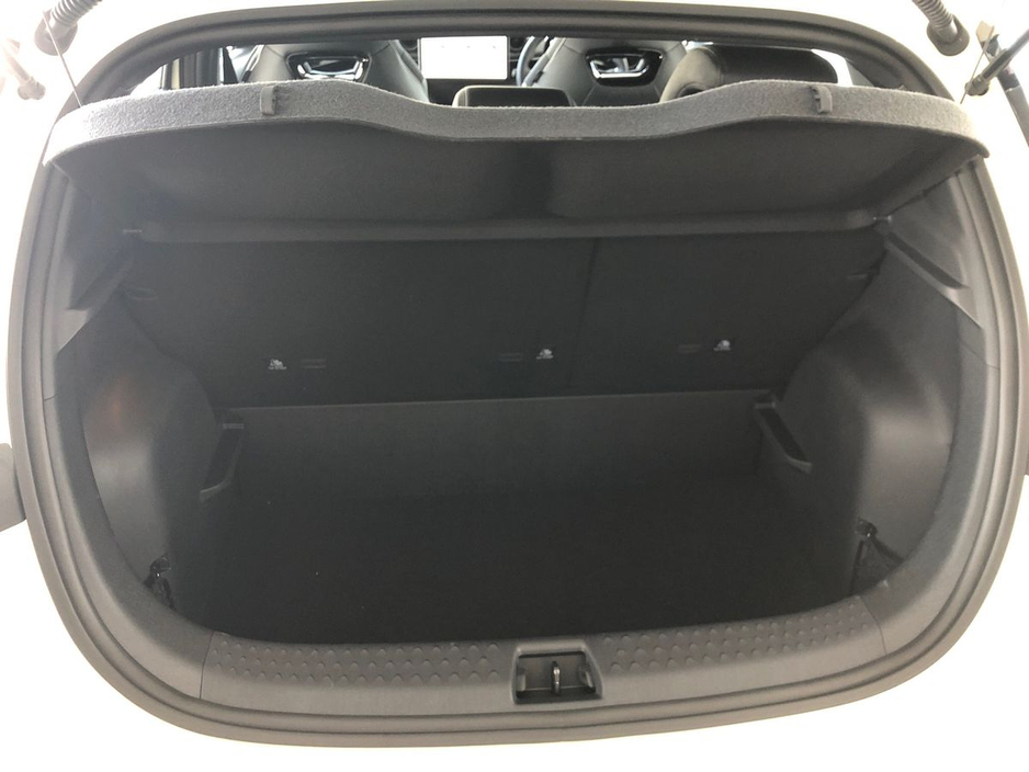 2026 BYD Dolphin - image 21