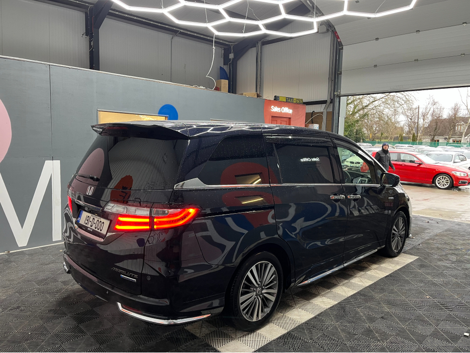 2019 Honda Odyssey €26950! 2019 HONDA ODYSSEY 7 SEATER AUTOMATIC HYBRID ABSOLUTE EX SENSING 2.0 AUTOMATIC / CRUISE CONTROL / 360° CAMERA / ELECTRIC HEATED SEATS / €26,950