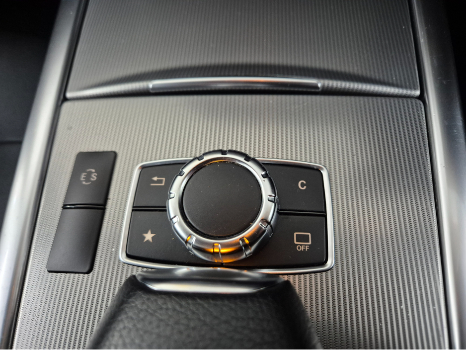 2015 Mercedes-Benz E Class - image 26