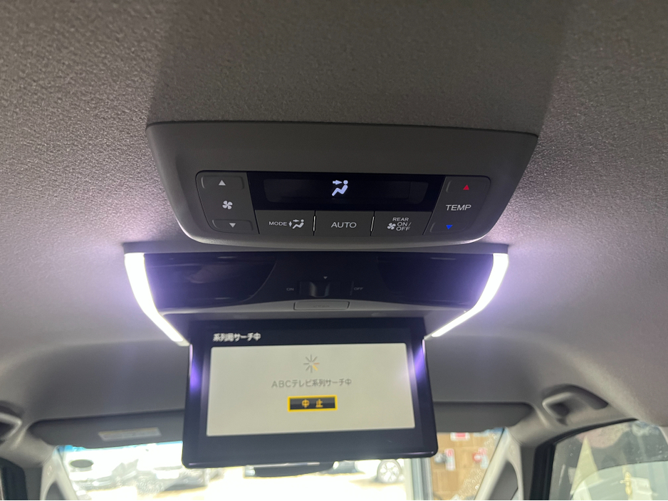 2021 Honda Stepwagon €31950 2021 HONDA STEPWAGON EHEV EX G SPADA SENSING 2.0 AUTOMATIC / CRUISE CONTROL / 360° PARKING CAMERA / 7 SEATS / AUTOMATIC DOORS €31,950