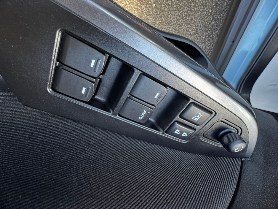 2019 Suzuki Vitara - image 16