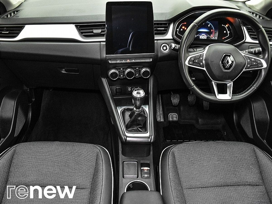 2022 Renault Captur - image 2