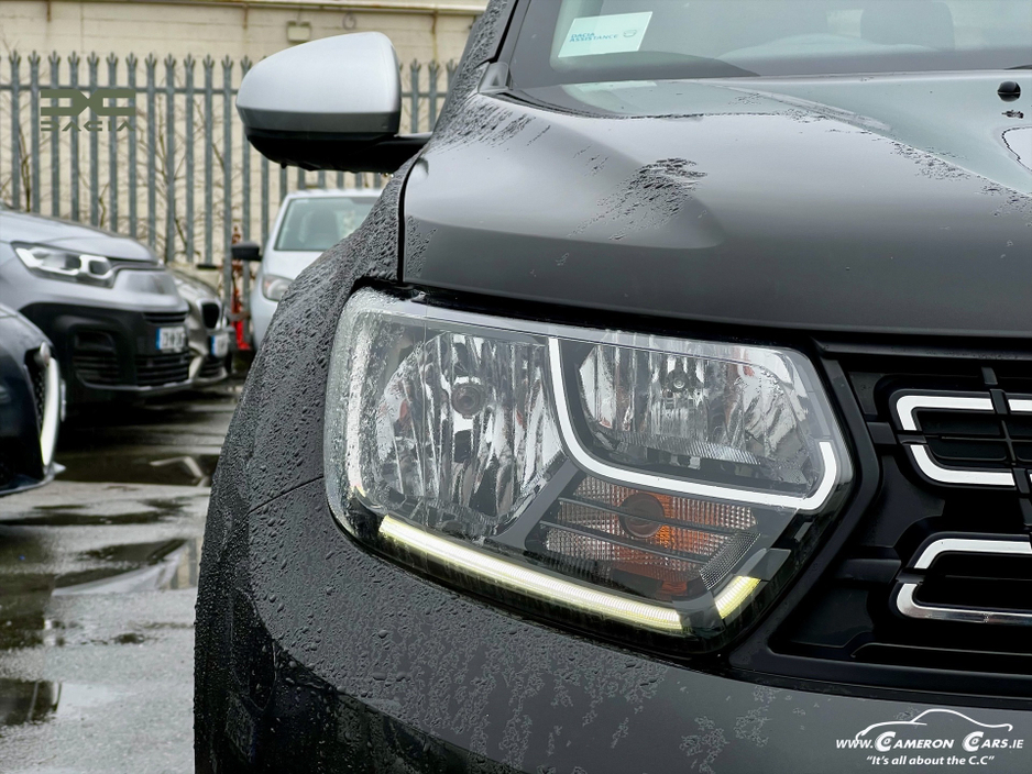 2021 Dacia Duster PRESTIGE BLUE DCI 115 6 DFULL €19,950